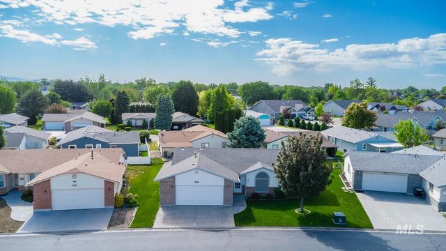 346 B St, Nampa, ID 83651
