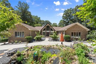 3686 Suwanee Creek Court, Suwanee, GA 30024