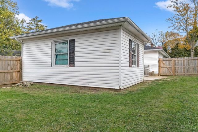 29 Summit Street, Lebanon, OH 45036