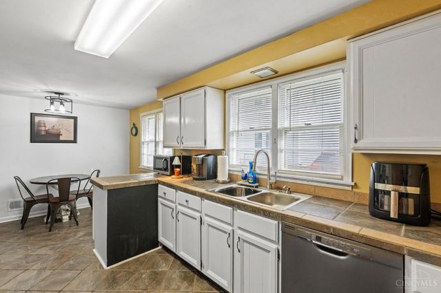 29 Summit Street, Lebanon, OH 45036