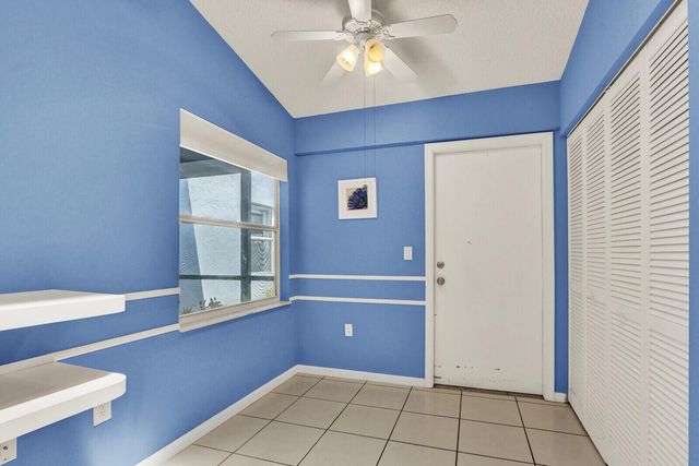 9904 Summerbrook Terrace B, Boynton Beach, FL 33437