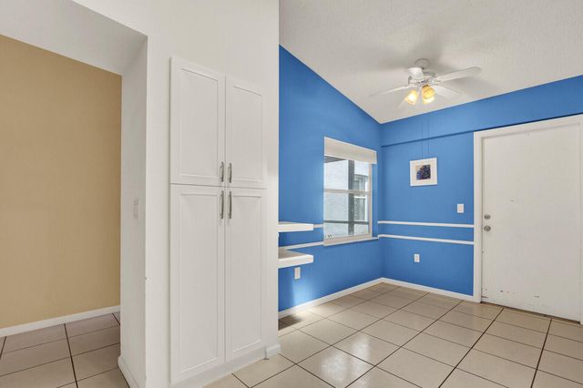 9904 Summerbrook Terrace B, Boynton Beach, FL 33437