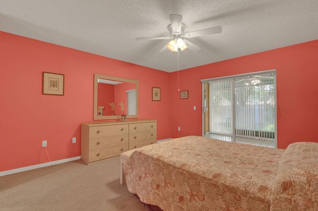 9904 Summerbrook Terrace B, Boynton Beach, FL 33437
