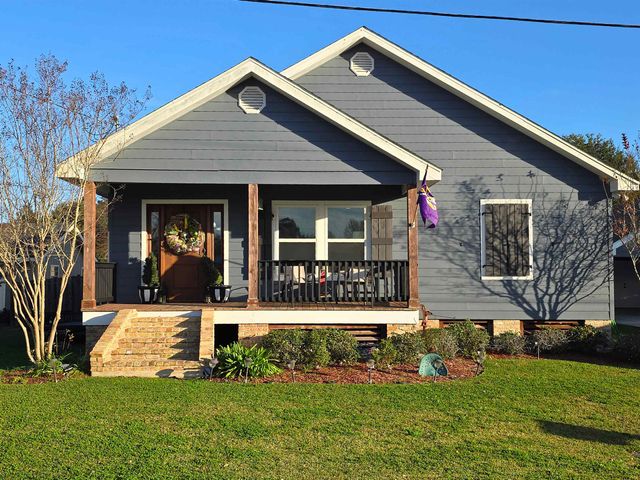 255 West 24th Street, Larose, LA 70373