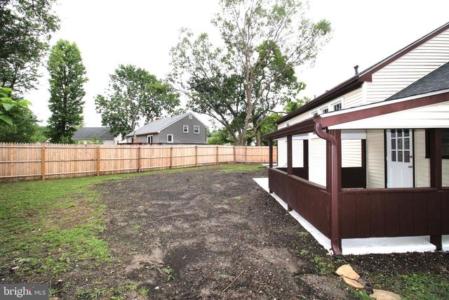 20 MARLBOROUGH AVE, Marlton, NJ 08053