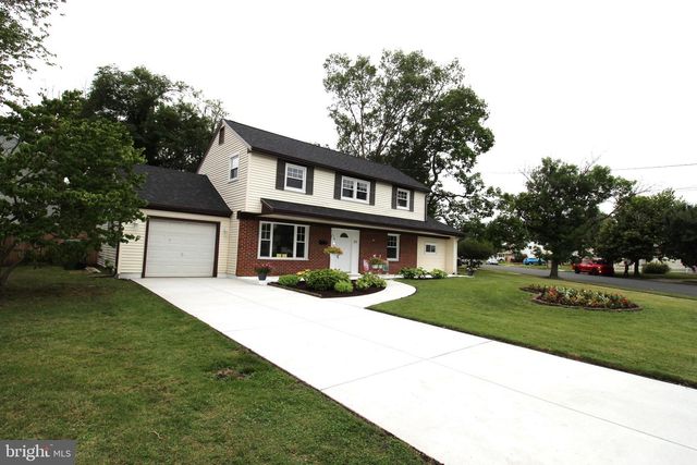 20 MARLBOROUGH AVE, Marlton, NJ 08053