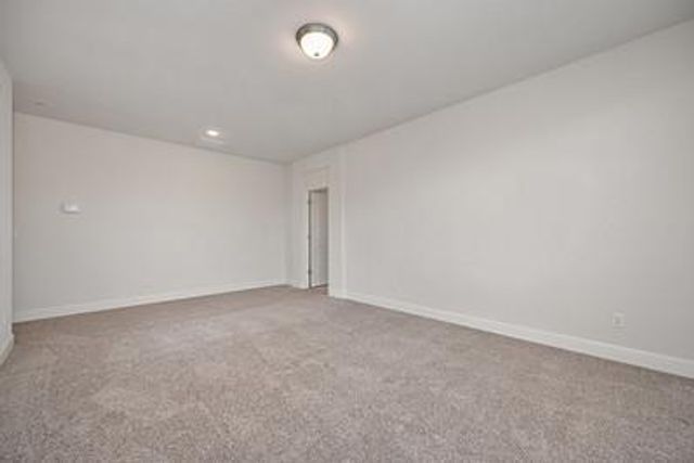 38 Huddlestone Cir, Roseville, CA 95661