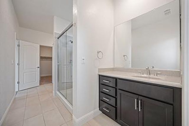 38 Huddlestone Cir, Roseville, CA 95661