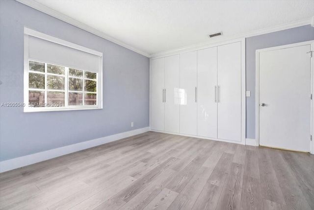 740 SW 7th Ave, Hallandale Beach, FL 33009