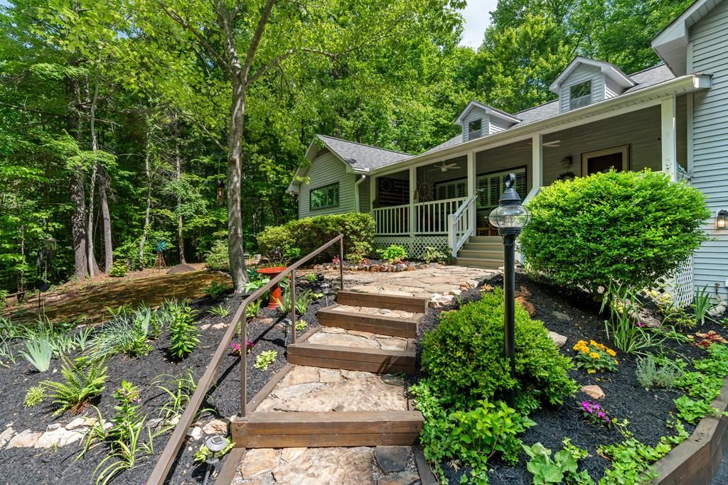 205 Walnut Springs Road, Blairsville, GA 30512