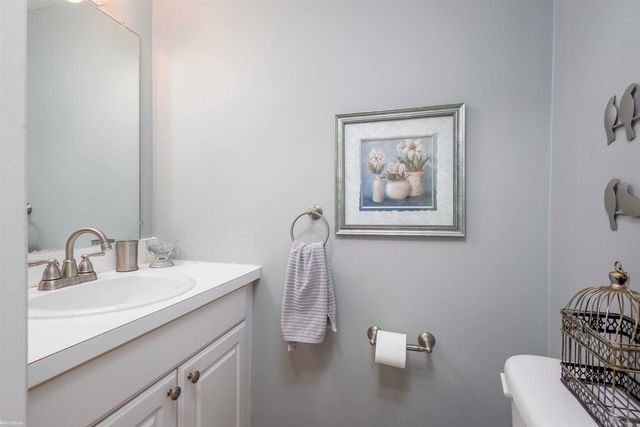 15207 Renshaw Drive, Clinton Twp, MI 48038