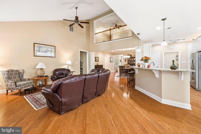 7 MITCHELL CT, Medford, NJ 08055