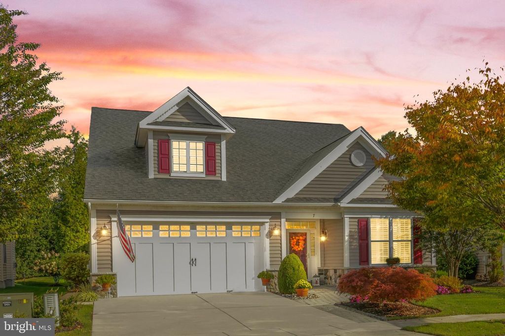 7 MITCHELL CT, Medford, NJ 08055