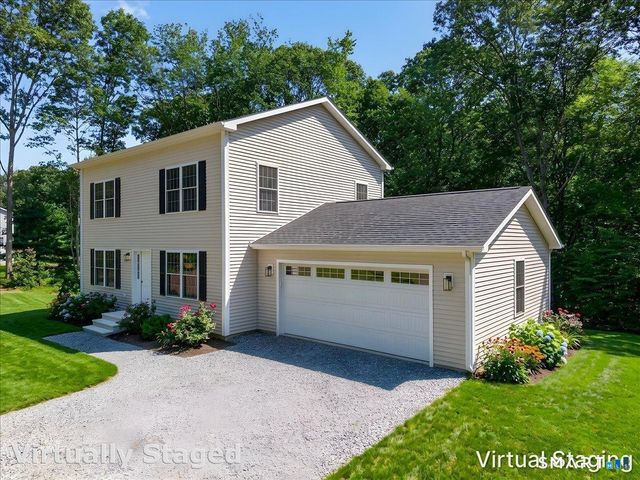 1033 Old Colchester Road, Montville, CT 06370