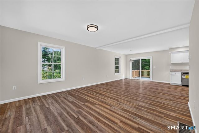 1033 Old Colchester Road, Montville, CT 06370