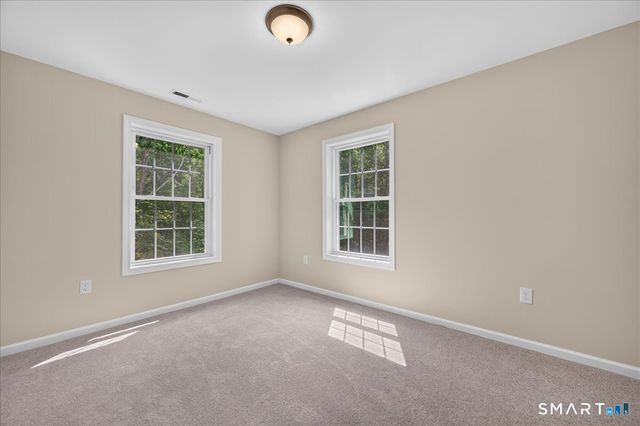 1033 Old Colchester Road, Montville, CT 06370