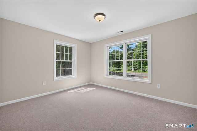 1033 Old Colchester Road, Montville, CT 06370