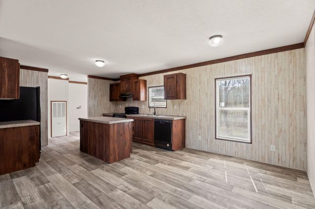 22 Rosa Drive, Saint Matthews, SC 29135