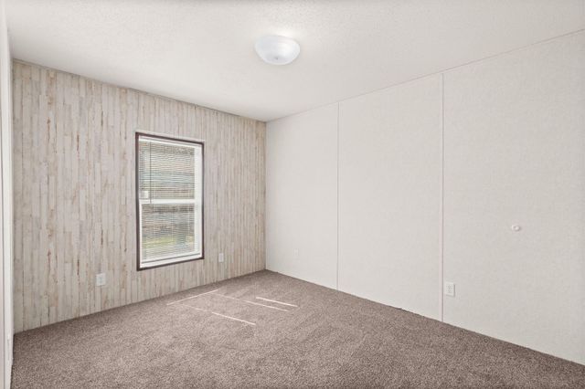 22 Rosa Drive, Saint Matthews, SC 29135