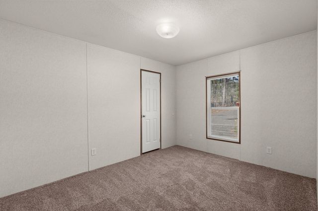 22 Rosa Drive, Saint Matthews, SC 29135