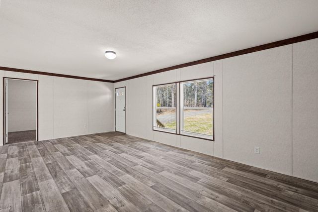 22 Rosa Drive, Saint Matthews, SC 29135