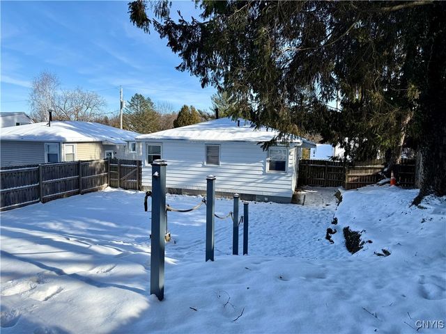 123 Wolcott, Syracuse, NY 13207