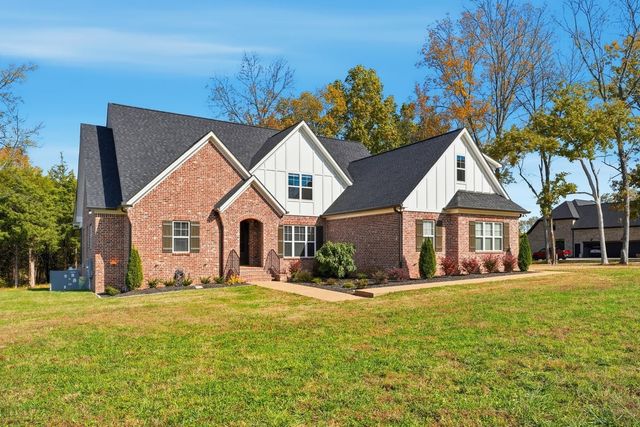 1497 Phillips Rd, Lebanon, TN 37087