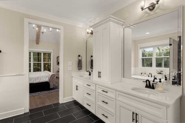 1497 Phillips Rd, Lebanon, TN 37087