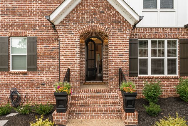 1497 Phillips Rd, Lebanon, TN 37087