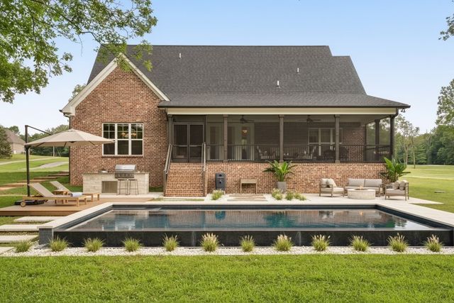 1497 Phillips Rd, Lebanon, TN 37087