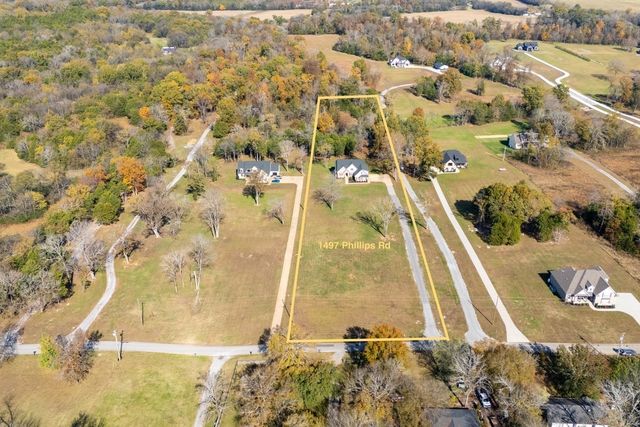 1497 Phillips Rd, Lebanon, TN 37087
