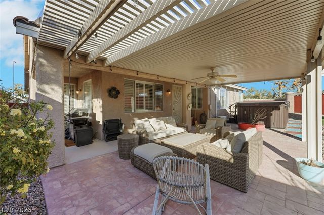 10201 Brilliant View Court, Las Vegas, NV 89129