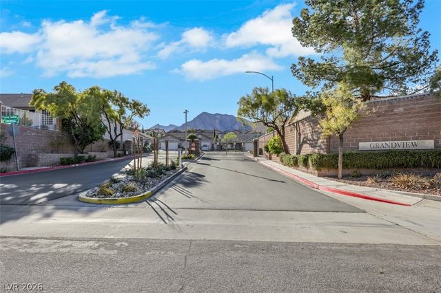 10201 Brilliant View Court, Las Vegas, NV 89129