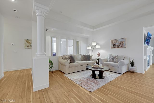 10201 Brilliant View Court, Las Vegas, NV 89129