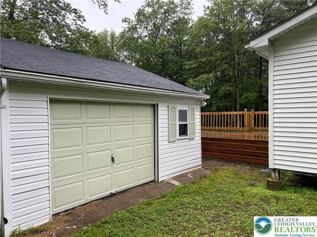 171 Linden Loop, Coolbaugh Twp, PA 18346