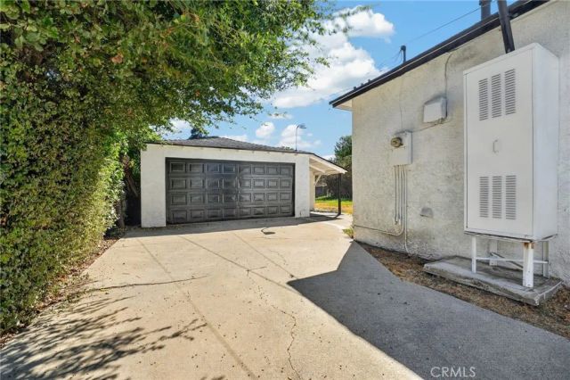 268 W Willow, Pomona, CA 91768