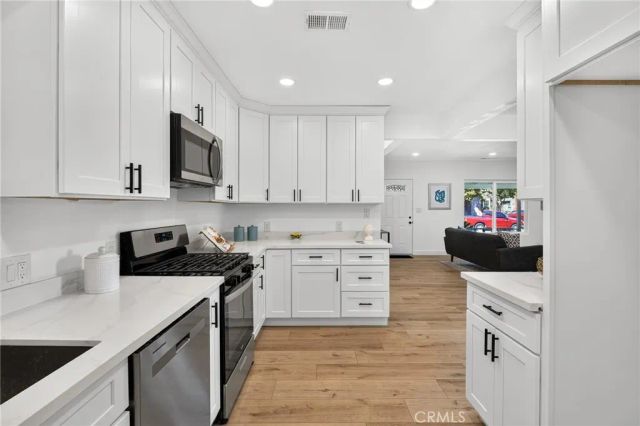 268 W Willow, Pomona, CA 91768