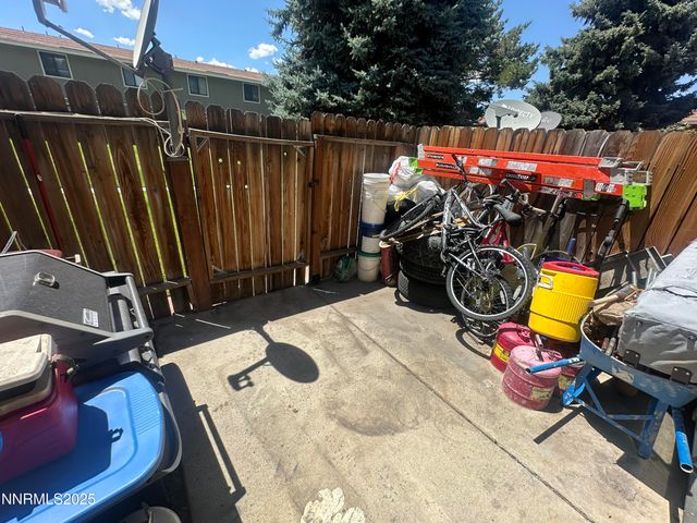 863 Nutmeg Place 12, Reno, NV 89502