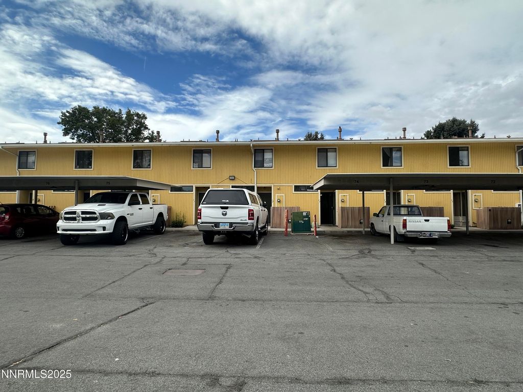 863 Nutmeg Place 12, Reno, NV 89502