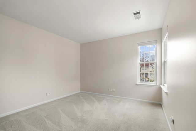 303 Glen Leven Court 303, Schaumburg, IL 60194