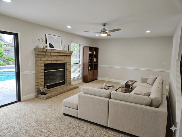 2210 E Jon Drive, Fresno, CA 93720