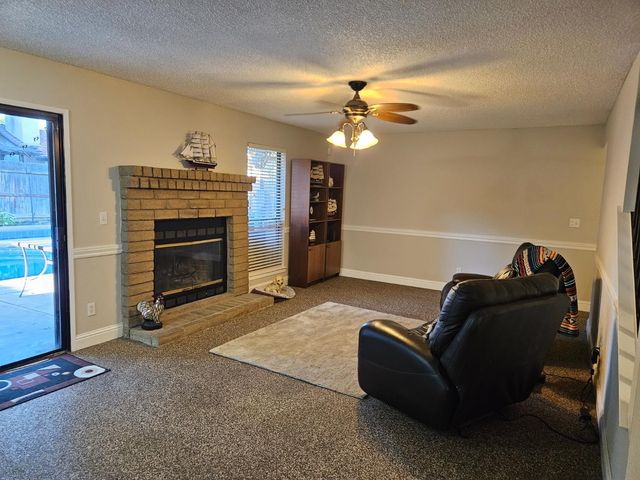 2210 E Jon Drive, Fresno, CA 93720