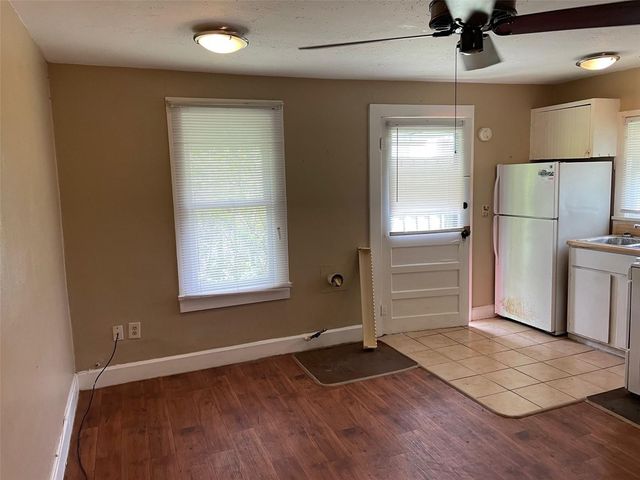 1648 27TH AVENUE N 2, St Petersburg, FL 33713