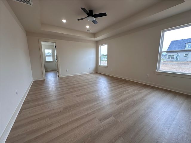 1728 Gerald Shay Road, Gentry, AR 72734