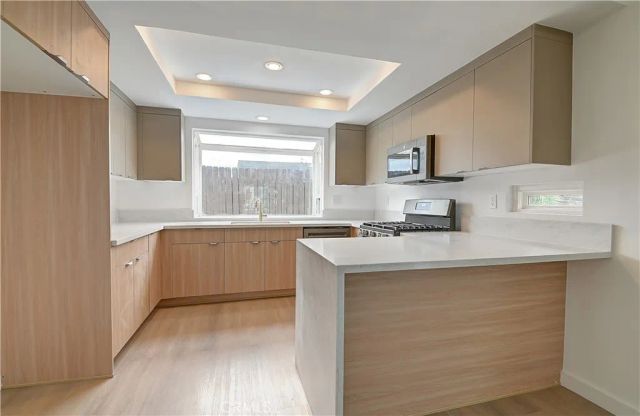 21091 Redwood Lane, Mission Viejo, CA 92691