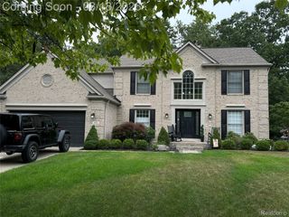 4987 Arbor Court, West Bloomfield Charter Township, MI 48324