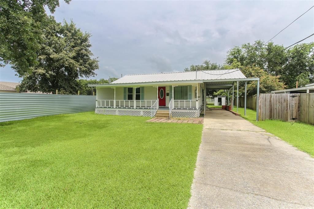 1128 Matilda Street, Westlake, LA 70669