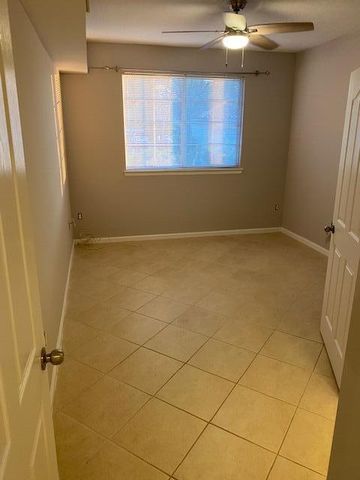 9857 Baywinds Drive 9105, West Palm Beach, FL 33411