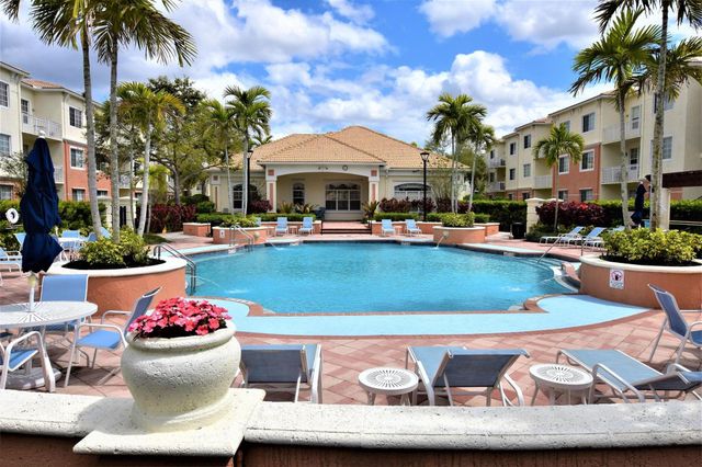 9857 Baywinds Drive 9105, West Palm Beach, FL 33411