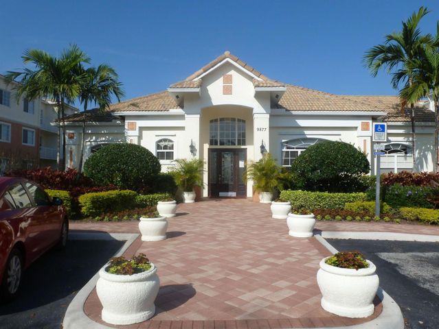 9857 Baywinds Drive 9105, West Palm Beach, FL 33411